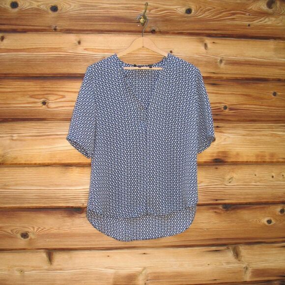 Theory Antazie Tile Geo Print Silk Top - Picture 3 of 10